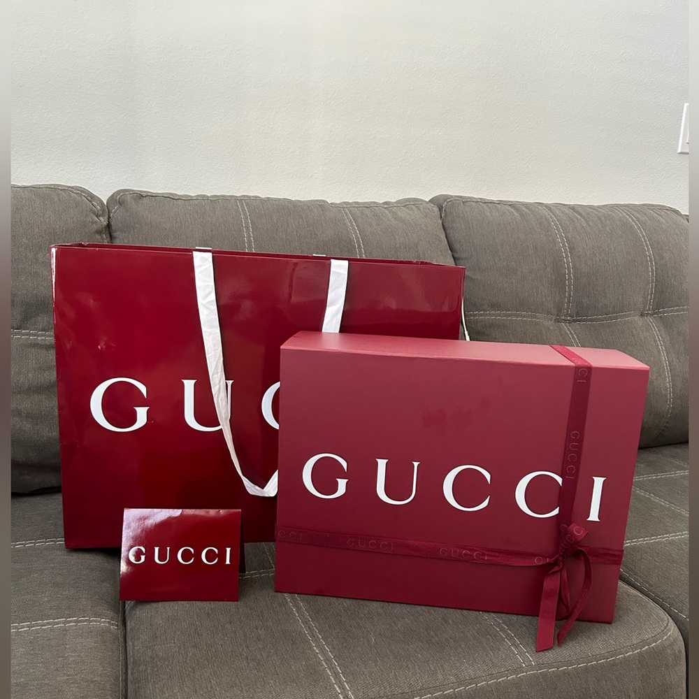 Gucci Red Gift Set